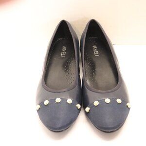 Vanela Women's Flats Navy with Faus Peals on Toes Model Umber Size 9N